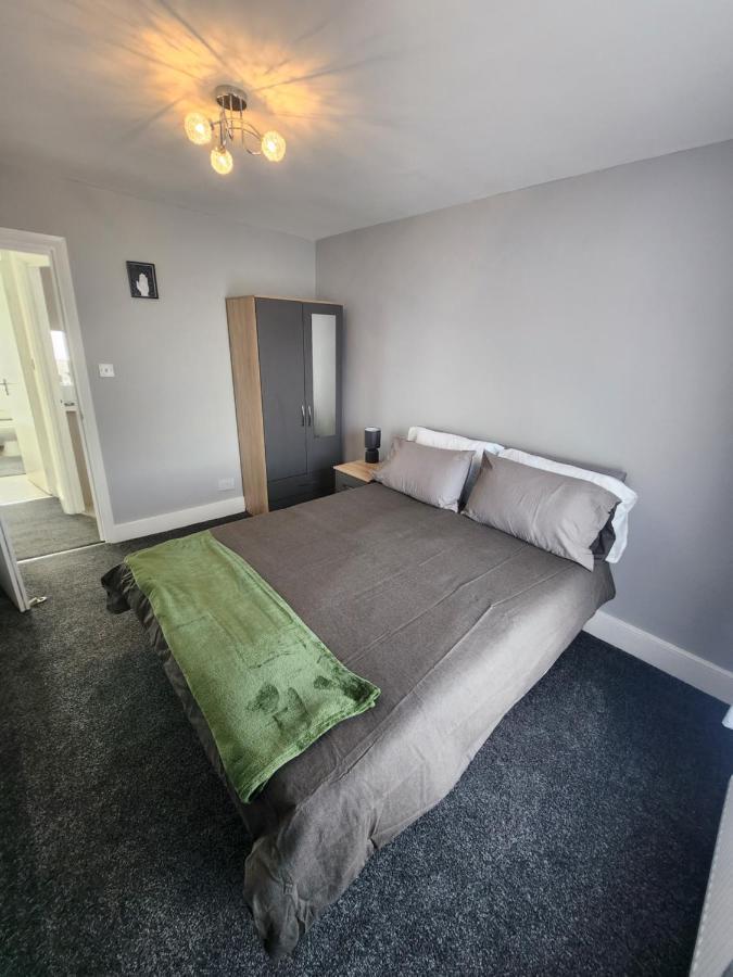Comfy 1 Bedroom Flat London Exteriör bild